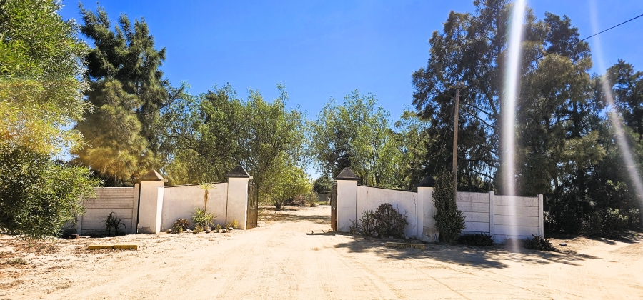 To Let 3 Bedroom Property for Rent in Hartebeesfontein Western Cape